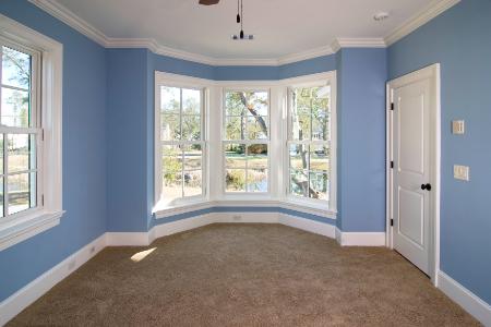 The Best Way to Paint Baseboard Trim on Carpet