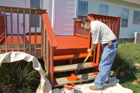 Tips on Repainting a Deck