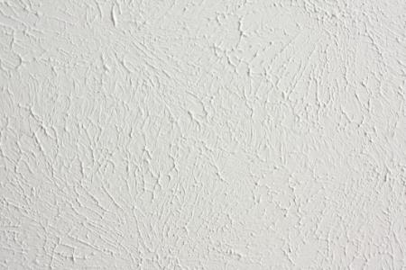Tips on Touching Up Ceiling and Textured Paint